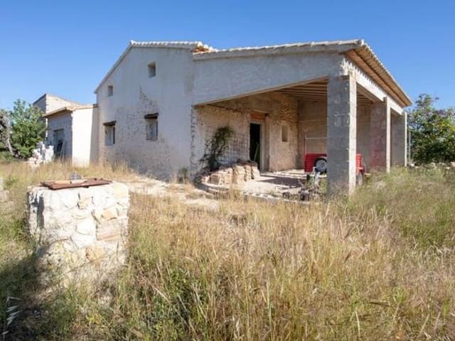Villa en venta en Gata De Gorgos