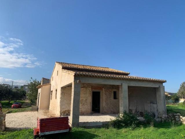 Chalet en venta en Gata De Gorgos, Valencia