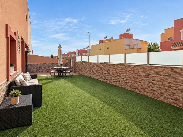 Chalet en venta en Lo Gea, Murcia