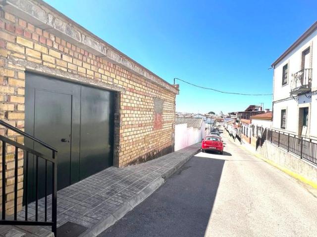 Chalet en venta en Gerena, Andalucía