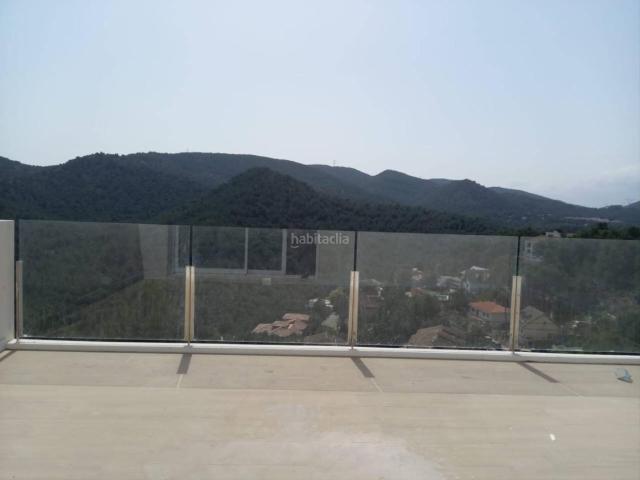 Villa en venta en Gilet, La Paz