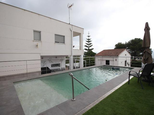 Chalet en venta en La Paz, el Camp de Morvedre