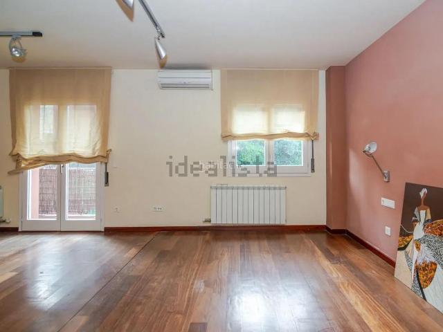 Chalet en venta en Montjuïc, Gironès