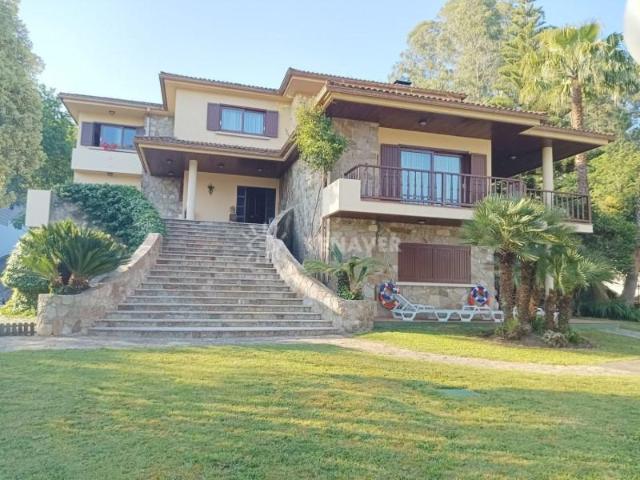 Chalet en alquiler en A Bastida, Vigo