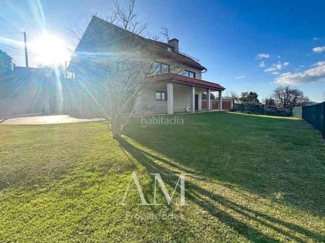 Chalet en venta en Gondomar, Vigo