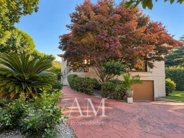 Chalet en venta en Gondomar, Vigo