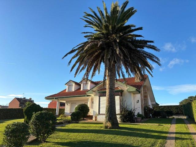 Chalet en venta en Gozón, Asturias