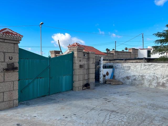 Chalet en venta en Los Cuervos, Granadilla de Abona