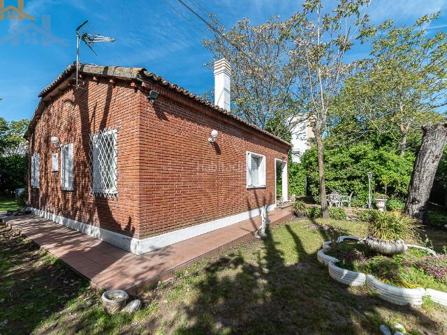 Chalet en venta en Griñón, Madrid