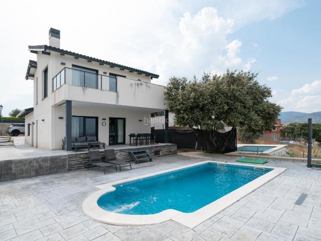 Villa en venta en Guadalix De La Sierra