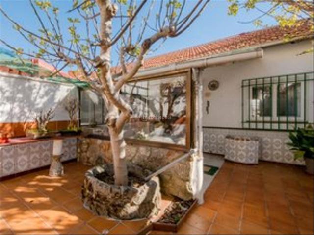 Villa en venta en Guadarrama, Urbanización Sala