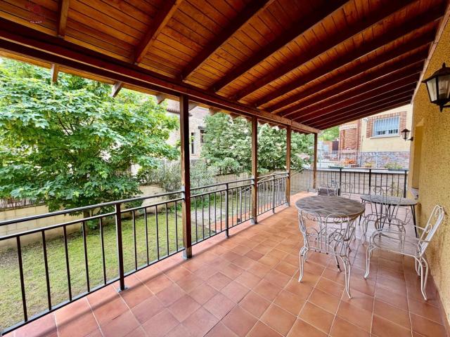 Chalet en venta en Guadarrama, Madrid