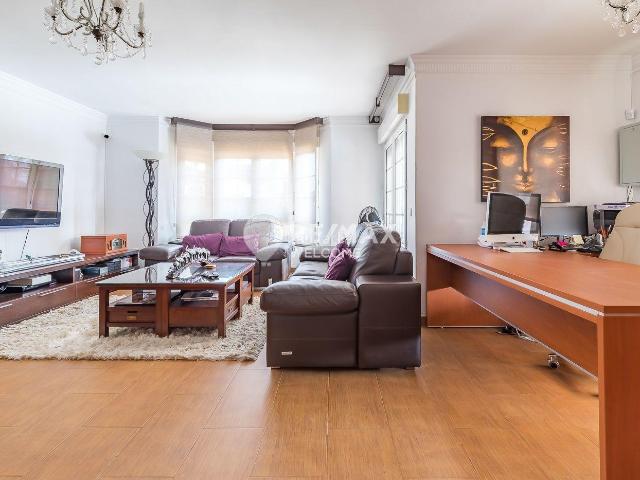 Villa en venta en Guadarrama, Urbanización Sala