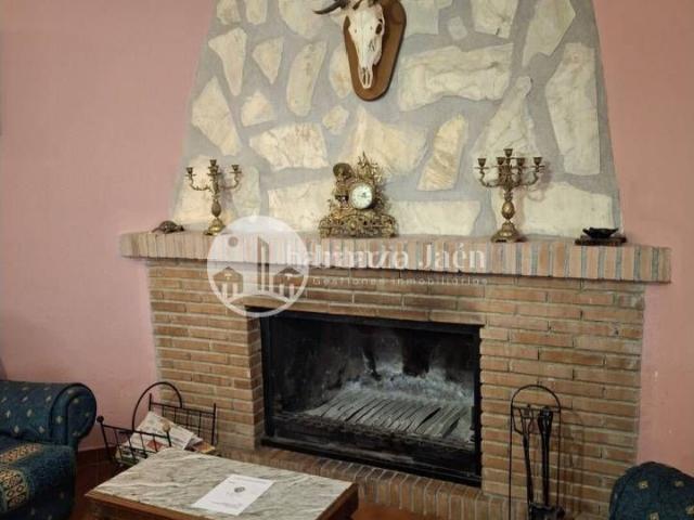 Chalet en venta en La Guardia De Jaén, Andalucía