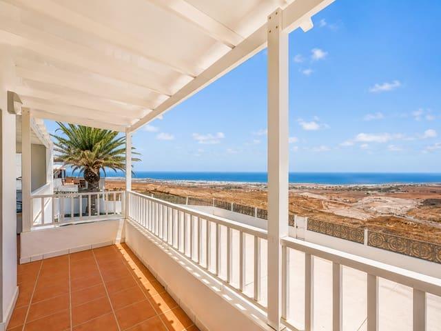 Chalet en venta en San Bartolomé, Canarias