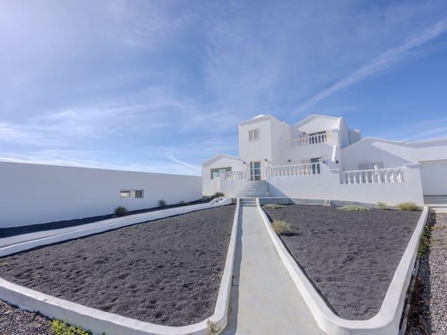 Chalet en venta en San Bartolomé, Canarias