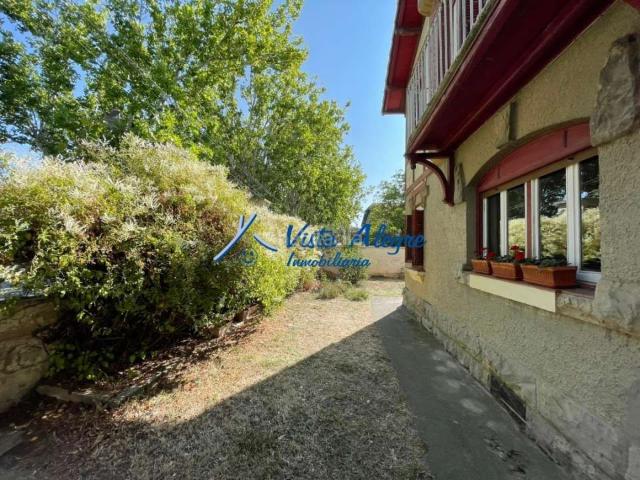 Chalet en venta en Haro, La Rioja