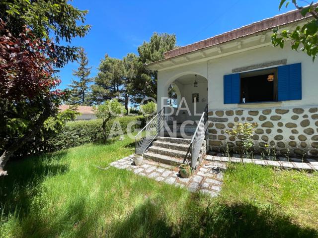 Chalet en venta en Herradón De Pinares, Castilla y León