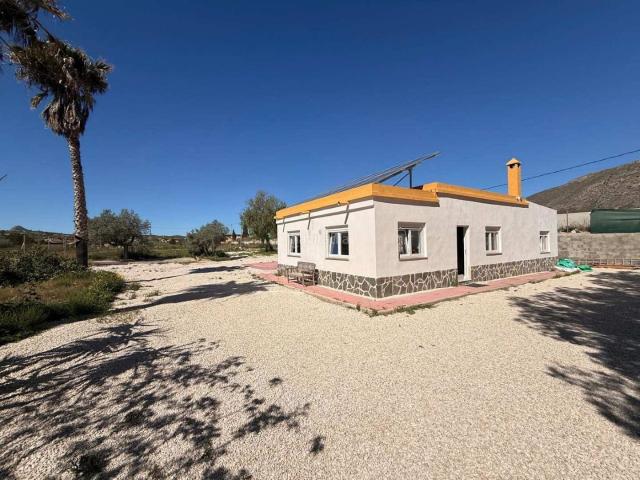 Chalet en venta en el Vinalopó Mitjà / El Vinalopó Medio, Valencia
