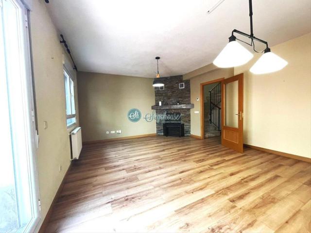 Villa en venta en Hontanares De Eresma, Urbanización Cueva del Gato