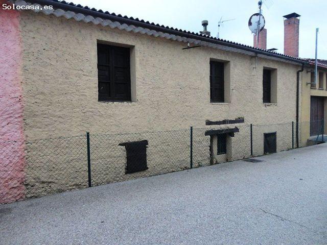 Casa en venta en Hontoria Del Pinar, Castilla y León