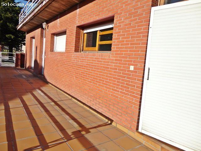 Casa en venta en Hontoria Del Pinar, Castilla y León
