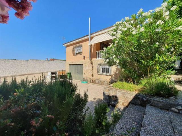 Villa en venta en Hormigos
