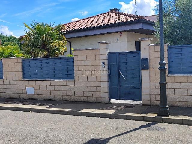 Chalet en venta en Hospital De Órbigo, Castilla y León