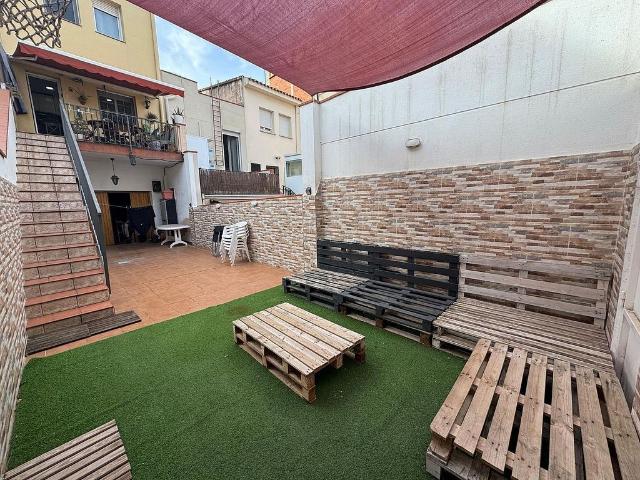 Chalet en venta en L'hospitalet De Llobregat, Barcelona