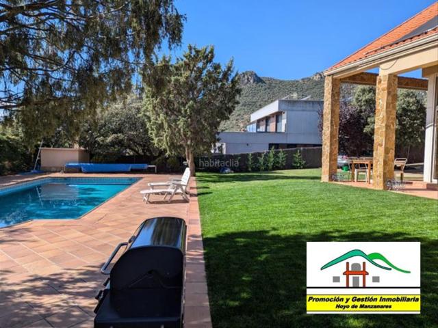 Villa en venta en Hoyo De Manzanares