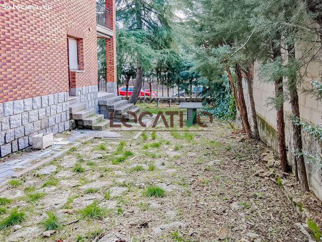 Casa en venta en El Hoyo De Pinares, Castilla y León