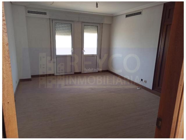 Chalet en venta en Huércanos, La Rioja