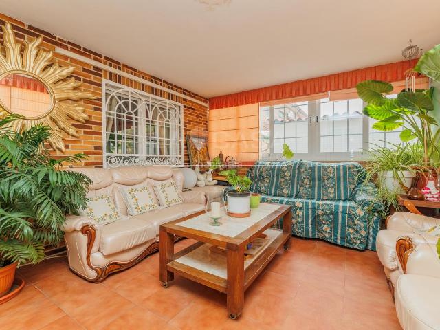 Villa en venta en Humanes De Madrid