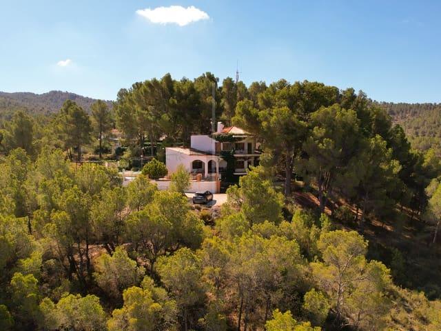 Chalet en venta en Ibi