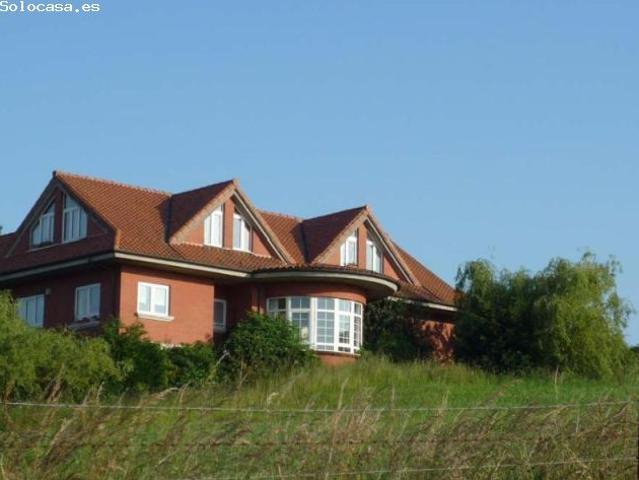 Casa en venta en Igollo, Camargo