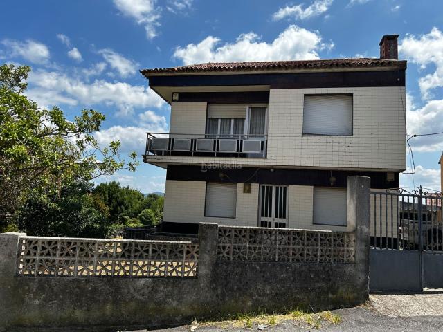 Chalet en venta en A Illa de Arousa, O Salnés
