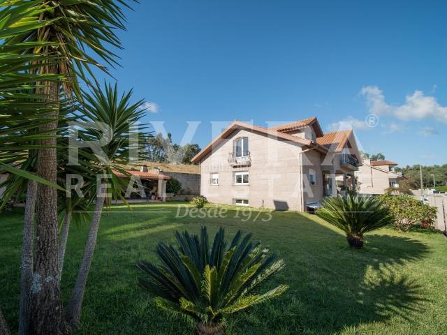 Chalet en venta en A Illa de Arousa, O Salnés
