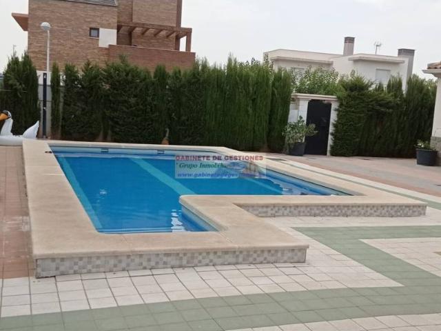 Chalet en venta en Distrito 5, Albacete