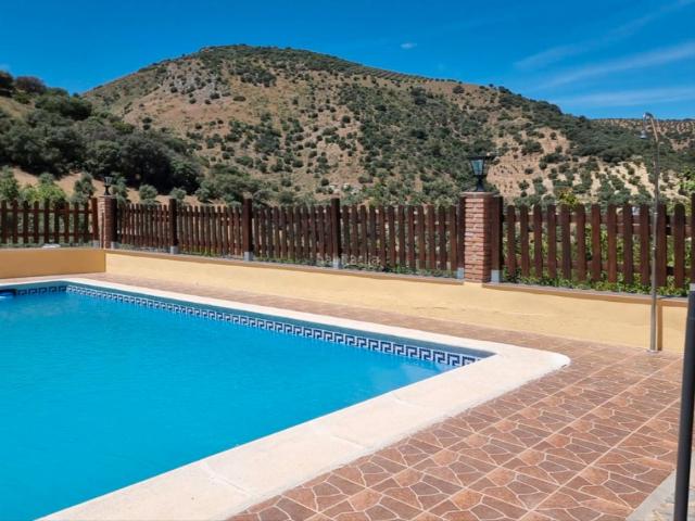 Chalet en venta en La Celada, Iznájar
