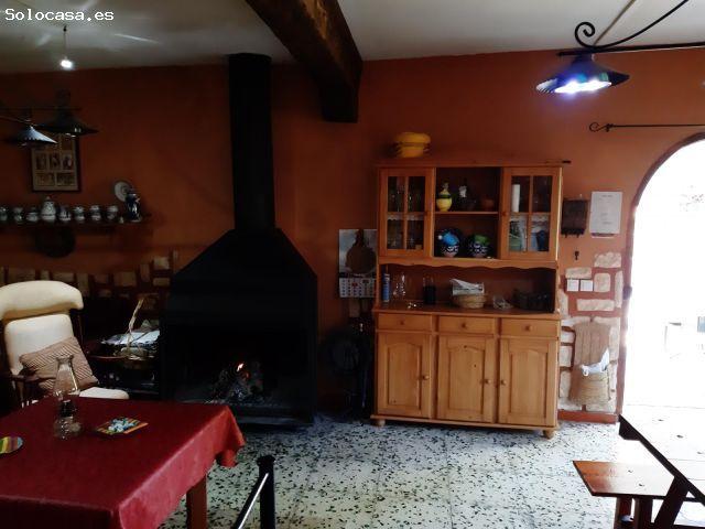 Casa en venta en Iznatoraf, Andalucía