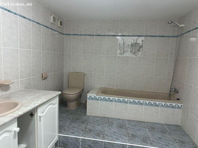 Casa en venta en La Caleta, Adeje