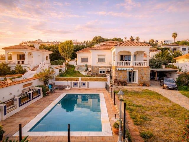 Chalet en venta en San Luis de Sabinillas, Costa del Sol Occidental