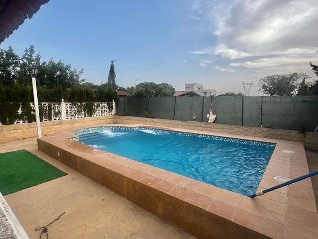 Chalet en venta en la Marina, el Baix Vinalopó