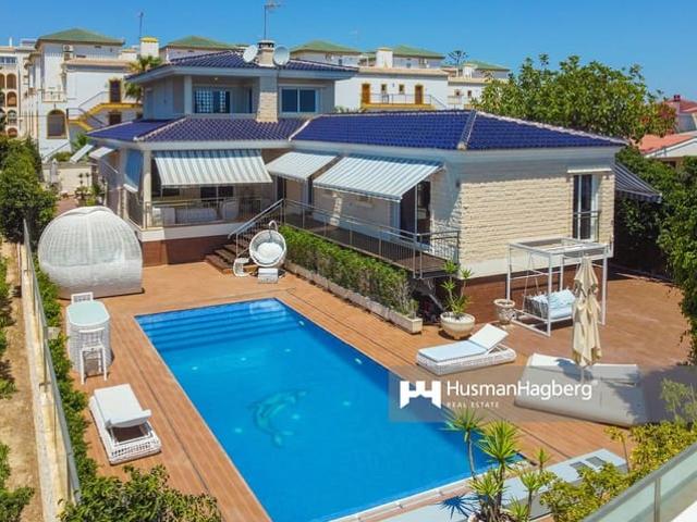 Villa en venta en La Mata, La Mata