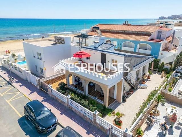 Chalet en venta en La Mata, el Baix Segura / La Vega Baja