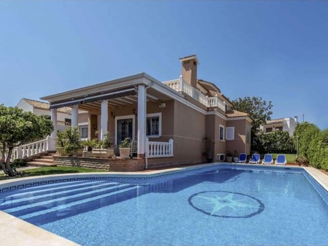 Chalet en venta en Torrevieja, Valencia