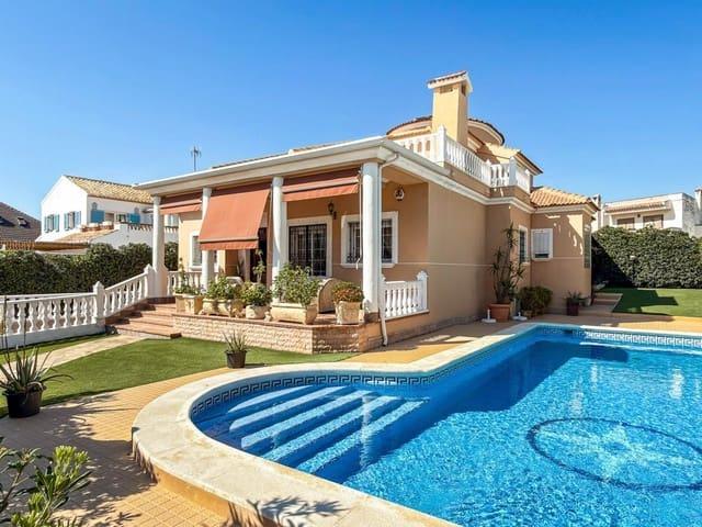 Chalet en venta en La Mata, el Baix Segura / La Vega Baja