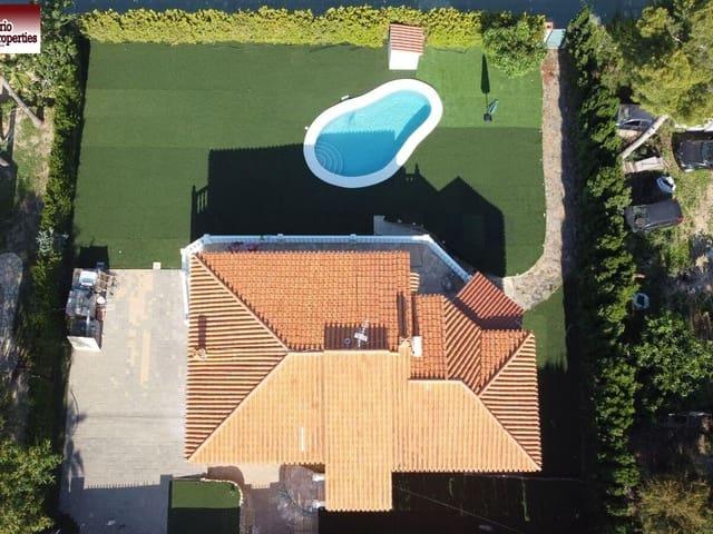 Chalet en venta en la Marina Baixa, Valencia