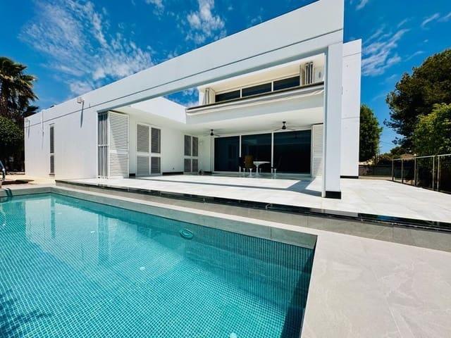 Villa en venta en La Nucia