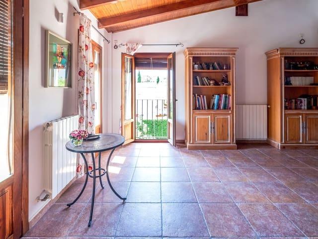 Chalet en venta en La Nucia, Valencia